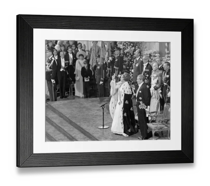 Framed Print : Royal Ceremonies at the Nieuwe Kerk Framed Print : Royal Ceremonies at the Nieuwe Kerk