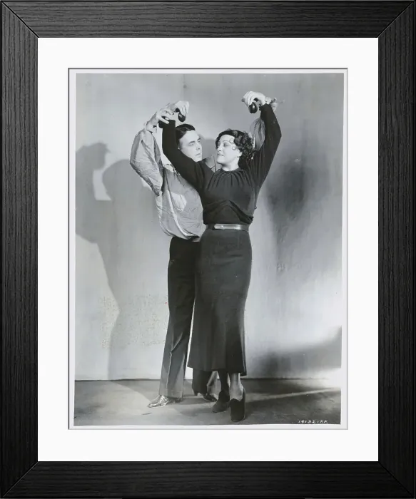 Framed Print : Opera Singer Rosa Ponsille and Costar Framed Print : Opera Singer Rosa Ponsille and Costar