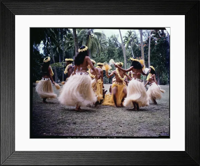 Framed Print : Hawaiian Dancers Framed Print : Hawaiian Dancers