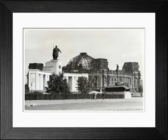 Framed Print : Exterior View of Berlin Building Framed Print : Exterior View of Berlin Building