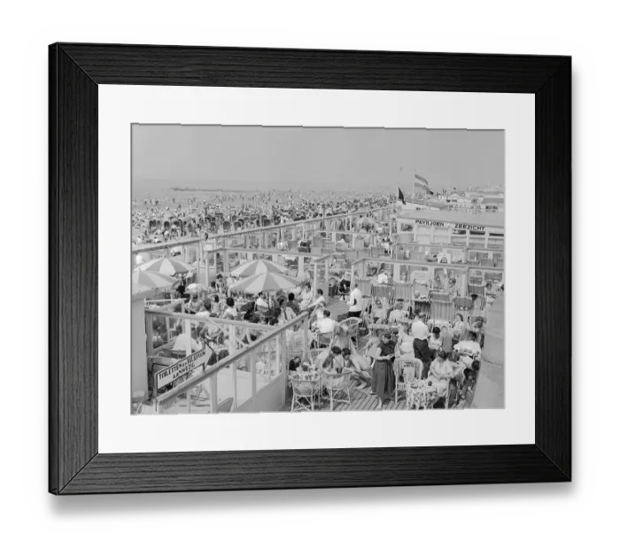 Framed Print : Scheveningen Beach
