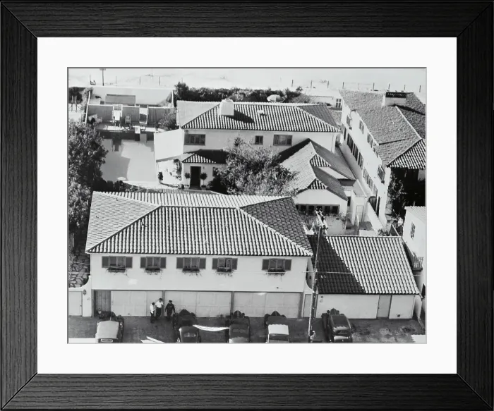 Framed Print : View of Douglas Fairbanks Home Framed Print : View of Douglas Fairbanks Home