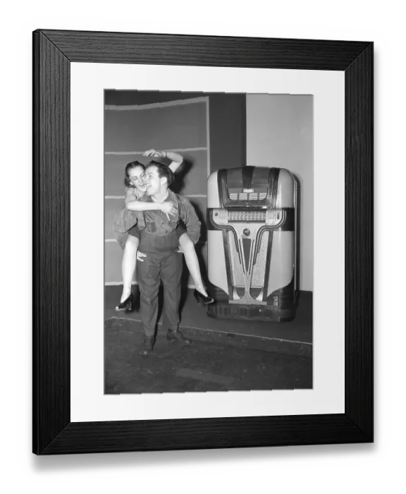 Framed Print : Couple Dancing to Juke Box Framed Print : Couple Dancing to Juke Box