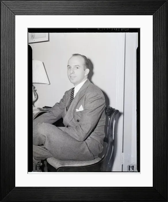 Framed Print : Jimmy Van Heusen, Composer, Seated Framed Print : Jimmy Van Heusen, Composer, Seated