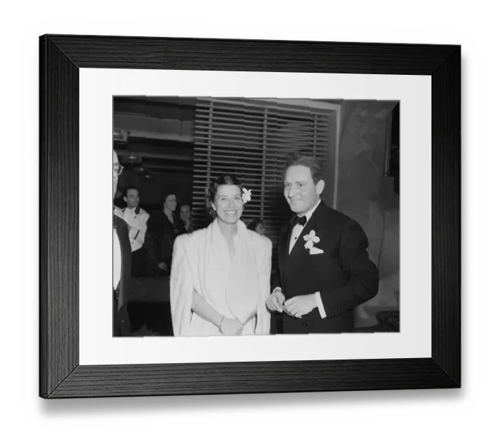 Framed Print : Spencer Tracy and Wife at Dinner Framed Print : Spencer Tracy and Wife at Dinner
