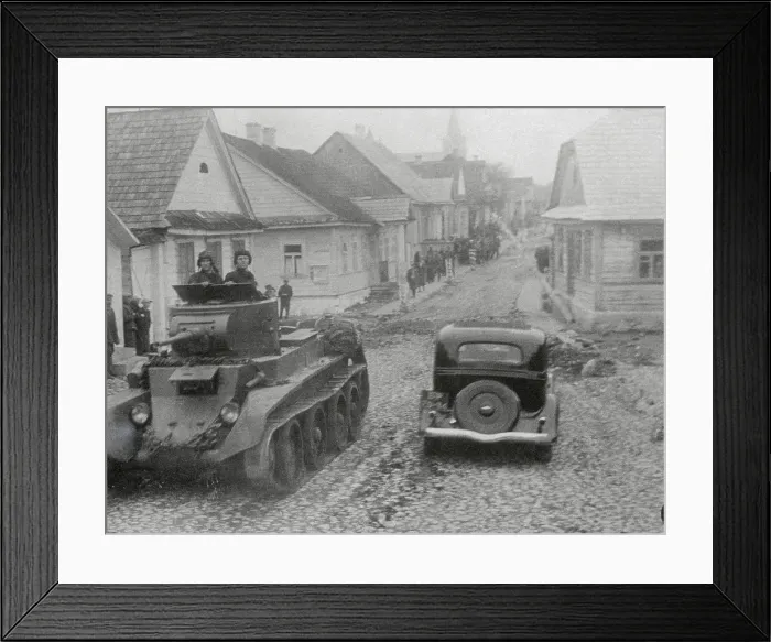 Framed Print : Red Army Tanks Invade Poland from the East 1939 Framed Print : Red Army Tanks Invade Poland from the East 1939