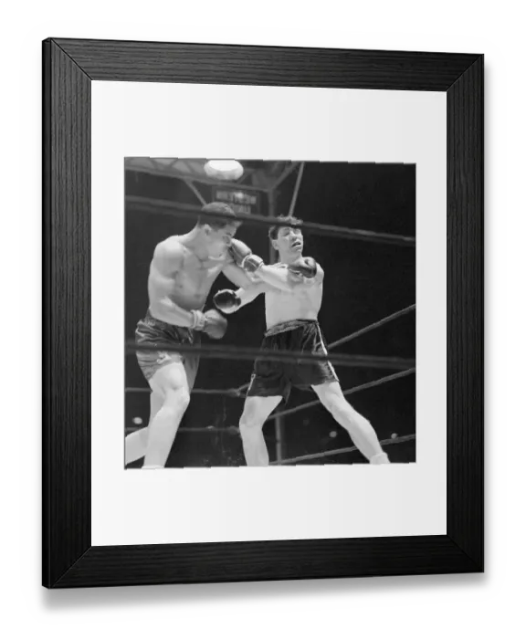 Framed Print : Joe Louis Punching Bob Pastor Framed Print : Joe Louis Punching Bob Pastor