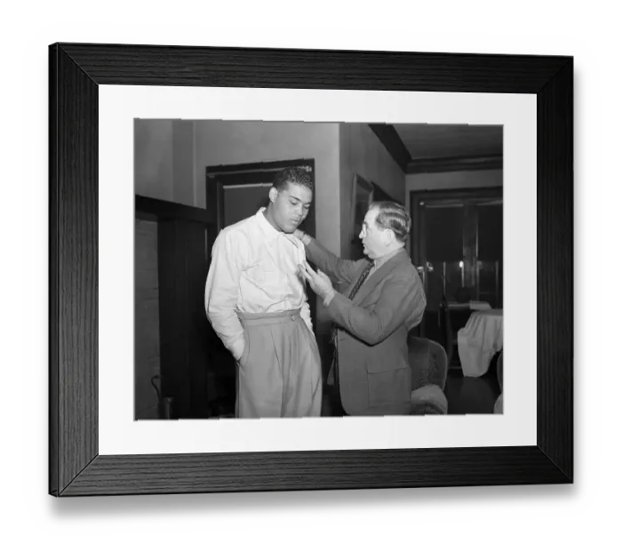 Framed Print : Joe Louis and Nat Fleisher Conversing Framed Print : Joe Louis and Nat Fleisher Conversing