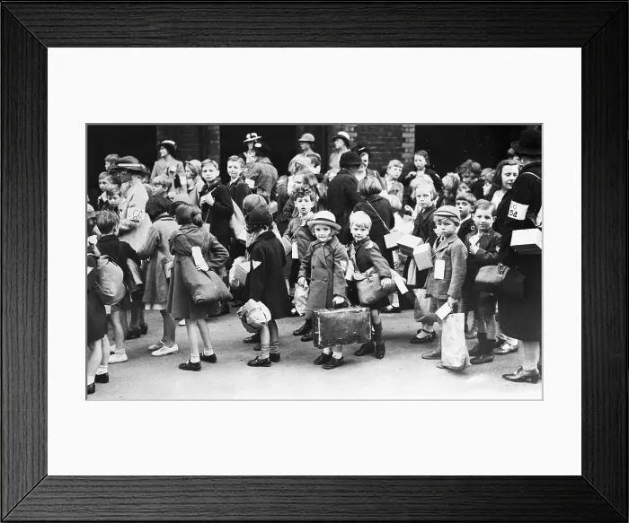 Framed Print : Children Evacuating London During War Framed Print : Children Evacuating London During War
