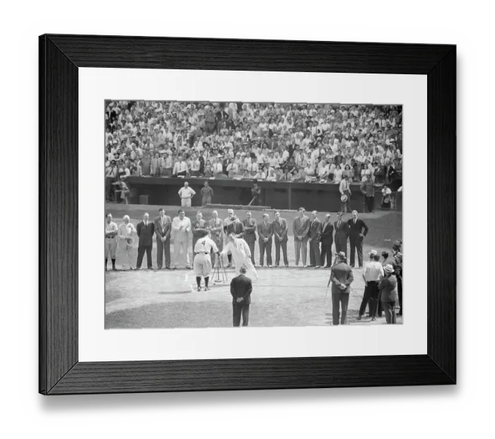 Framed Print : Lou Gehrig Shaking Hands W / Mayor
