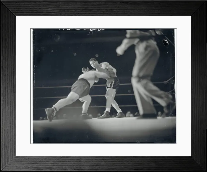Framed Print : Tony Galento Charging at Joe Louis Framed Print : Tony Galento Charging at Joe Louis