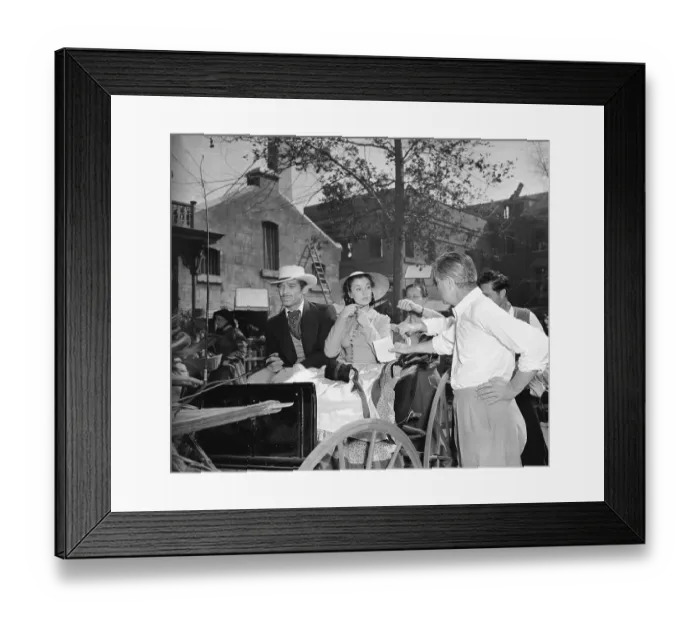 Framed Print : Gable and Leigh in Gone With the Wind Framed Print : Gable and Leigh in Gone With the Wind