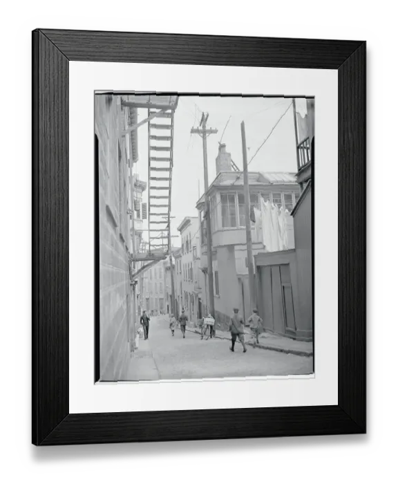 Framed Print : Christie Street in Quebec