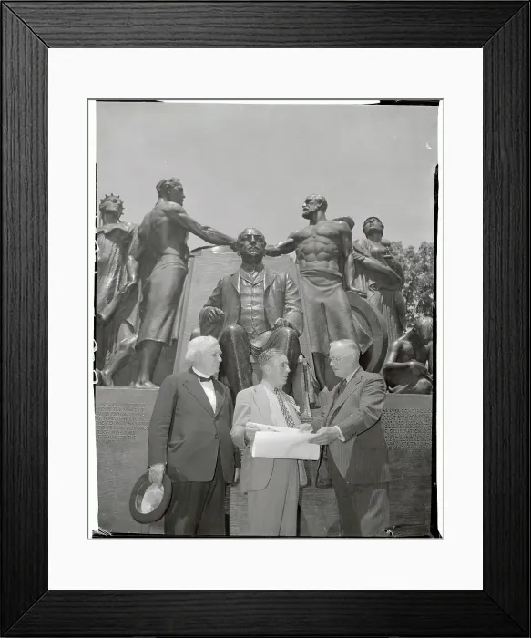 Framed Print : Labor Officials Meeting Near Samuel Gompers Statue Framed Print : Labor Officials Meeting Near Samuel Gompers Statue