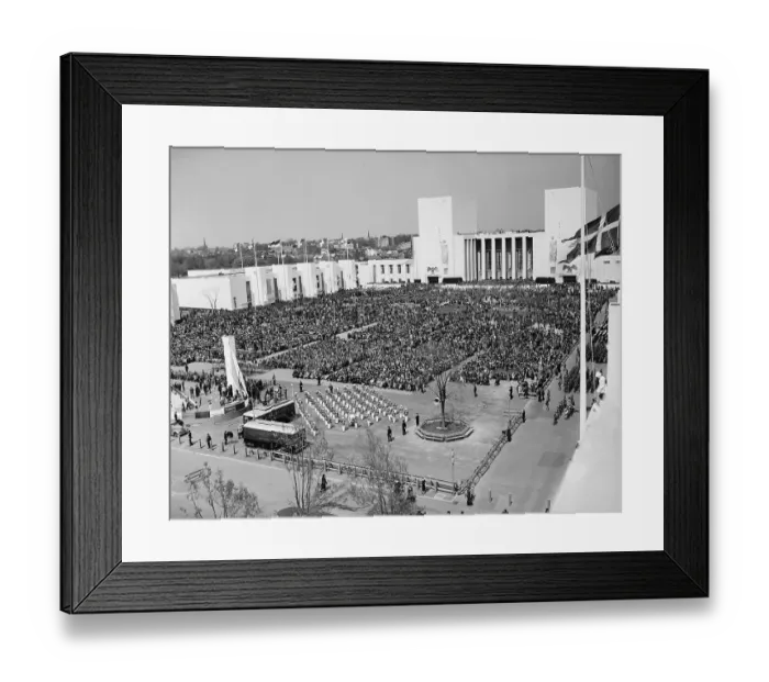Framed Print : World's Fair First TV News Story Framed Print : World's Fair First TV News Story
