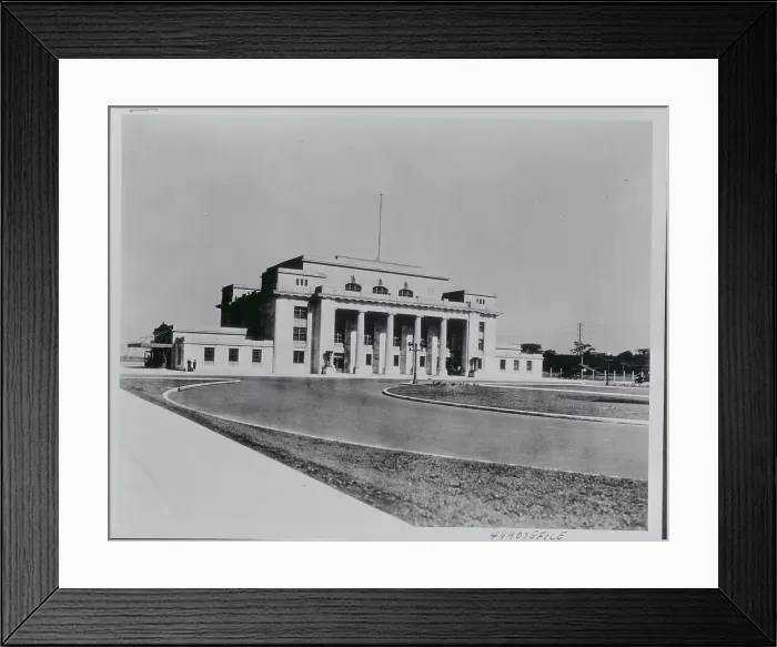 Framed Print : Park Avenue Station Framed Print : Park Avenue Station