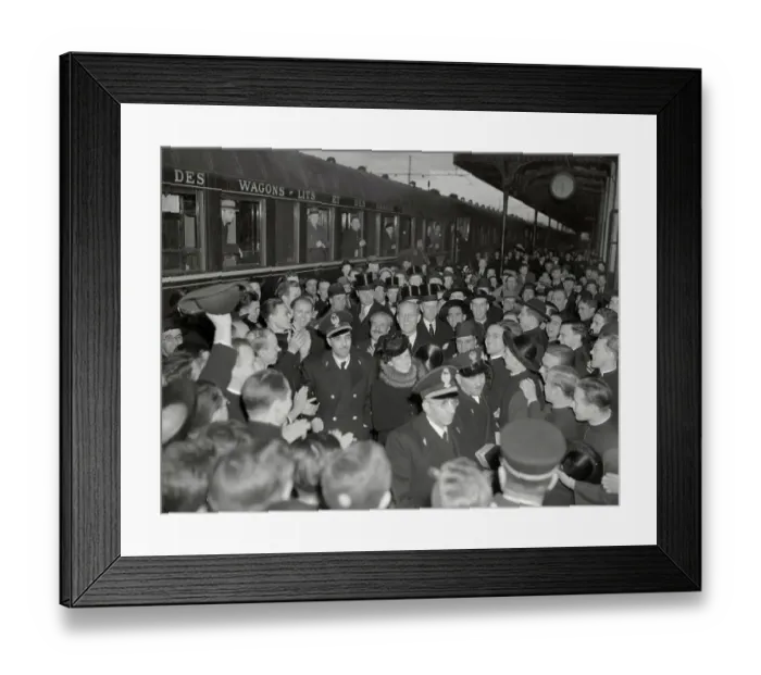 Framed Print : Mr and Mrs. Kennedy Arriving From Train Framed Print : Mr and Mrs. Kennedy Arriving From Train