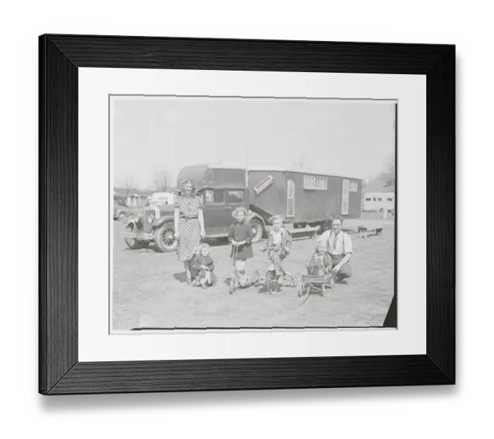 Framed Print : R.F. Vale and Children Framed Print : R.F. Vale and Children