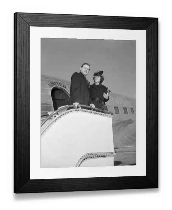 Framed Print : Erskine Caldwell and Margaret Bourke-White Framed Print : Erskine Caldwell and Margaret Bourke-White