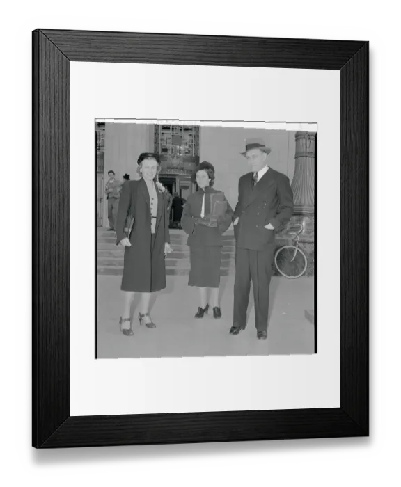 Framed Print : Espionage Defendants Exiting Federal Courthouse Framed Print : Espionage Defendants Exiting Federal Courthouse
