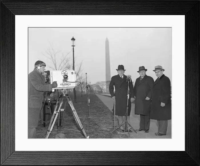 Framed Print : Congressional Leaders Speaking for Broadcast Framed Print : Congressional Leaders Speaking for Broadcast