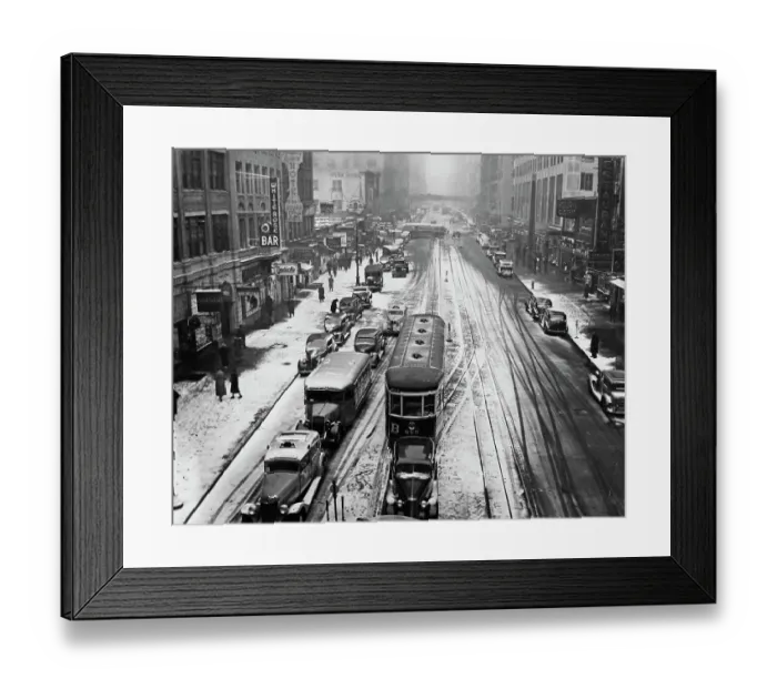 Framed Print : Blizzard Hits Manhattan Framed Print : Blizzard Hits Manhattan