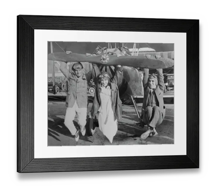 Framed Print : Doug and Mary Fairbanks with Charlie Chaplin Framed Print : Doug and Mary Fairbanks with Charlie Chaplin