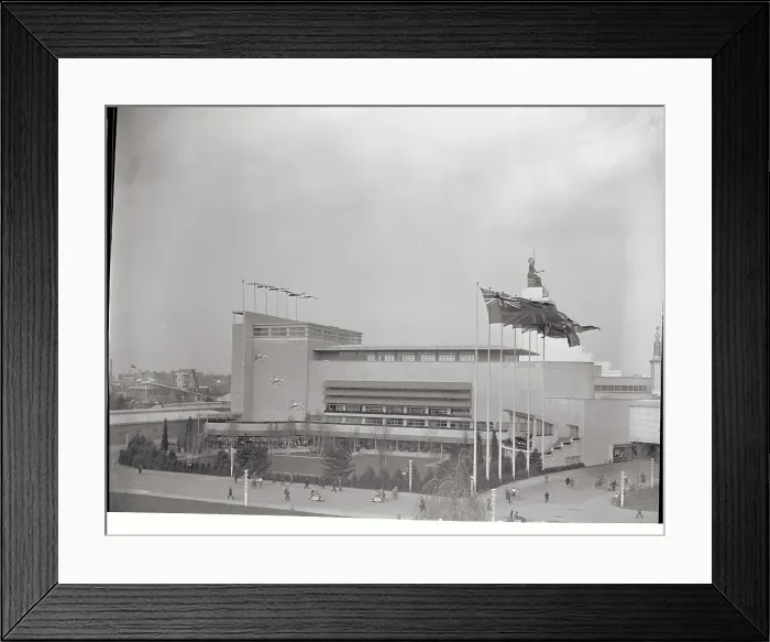 Framed Print : British Pavilion at the New York World's Fair Framed Print : British Pavilion at the New York World's Fair