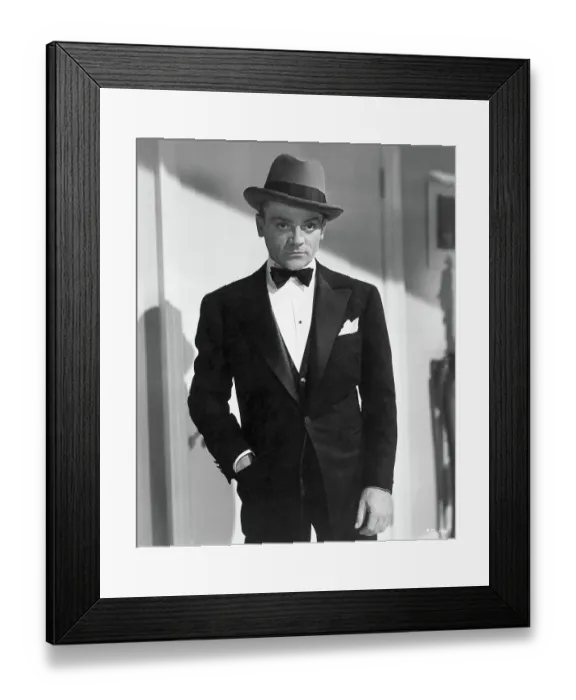 Framed Print : James Cagney as Eddie Bartlett in The Roaring Twenties Framed Print : James Cagney as Eddie Bartlett in The Roaring Twenties