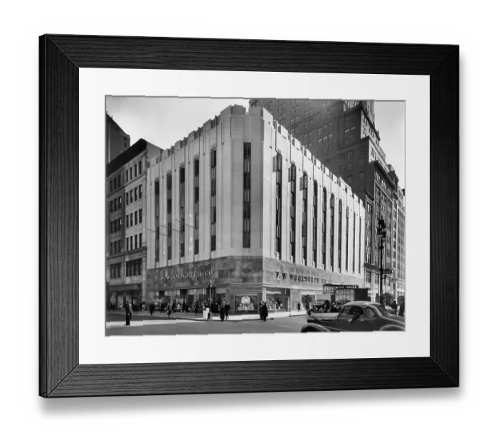 Framed Print : Woolworth Store in Manhattan