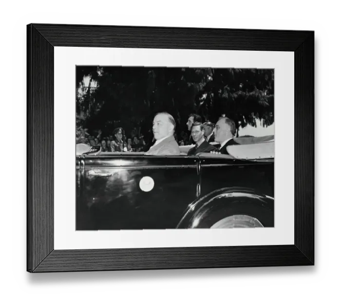 Framed Print : President Roosevelt, King George VI, and Prime Minister Mackenzie in Car Framed Print : President Roosevelt, King George VI, and Prime Minister Mackenzie in Car