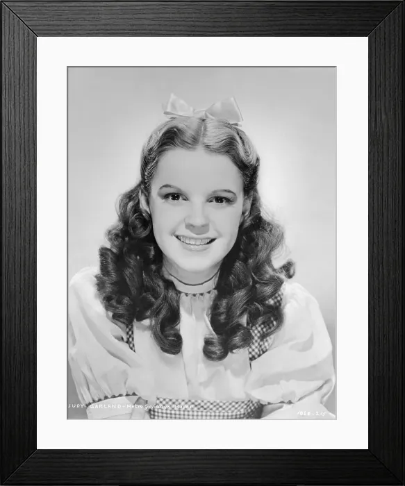 Framed Print : Judy Garland as Dorothy Gale Framed Print : Judy Garland as Dorothy Gale