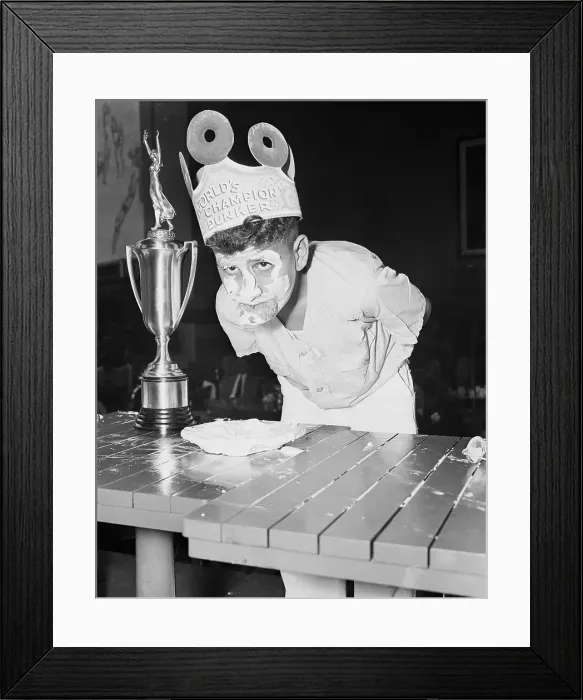 Framed Print : World Champion Doughnut Dunker Framed Print : World Champion Doughnut Dunker