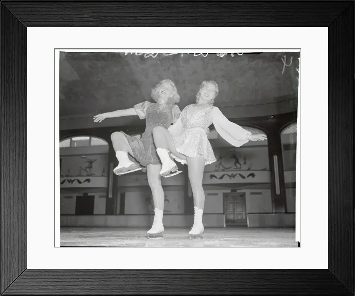 Framed Print : Vera Hruba and Hedi Stenuff Ice Skating Together Framed Print : Vera Hruba and Hedi Stenuff Ice Skating Together