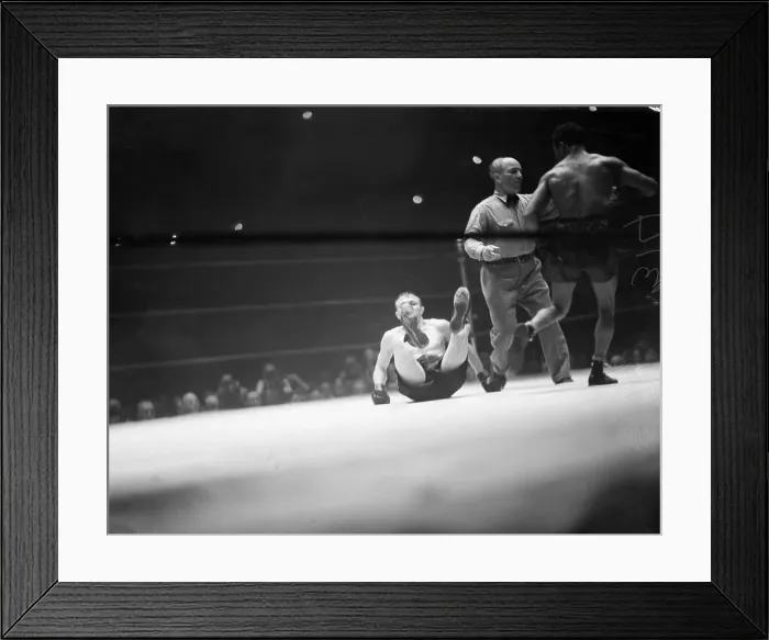 Framed Print : Referee Pushes Henry Armstrong Away Framed Print : Referee Pushes Henry Armstrong Away