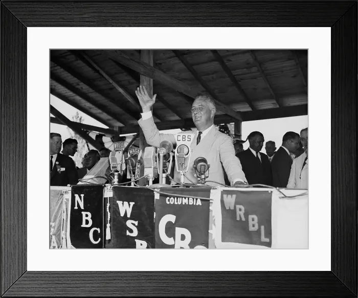 Framed Print : President Roosevelt Delivering a Speech Framed Print : President Roosevelt Delivering a Speech