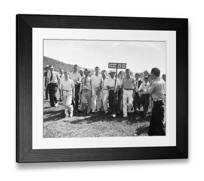 Framed Print : Runyan Wins PGA Championship Framed Print : Runyan Wins PGA Championship