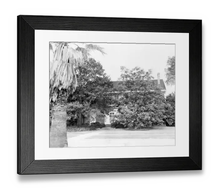 Framed Print : Howard Hughes Boyhood Home Framed Print : Howard Hughes Boyhood Home