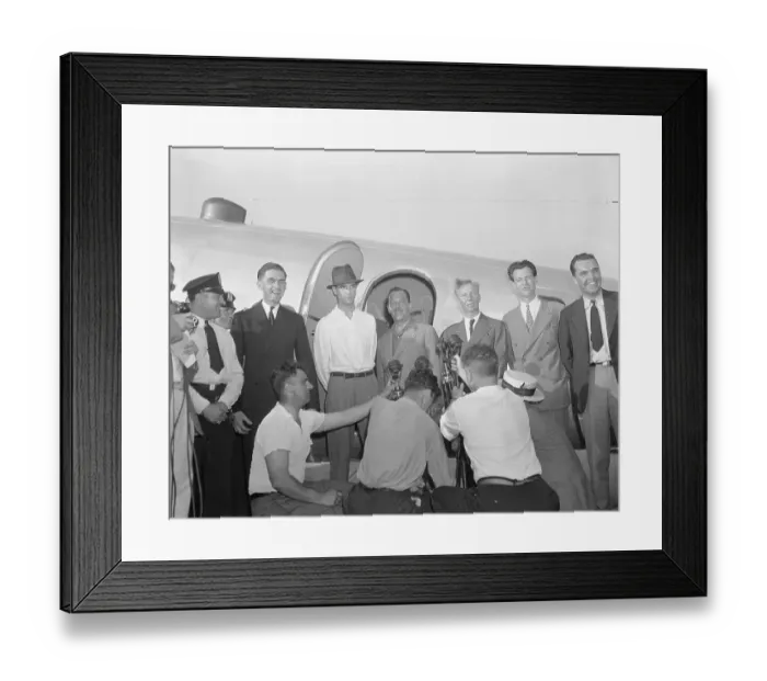 Framed Print : Howard Hughes with Crew Before Paris Flight Framed Print : Howard Hughes with Crew Before Paris Flight