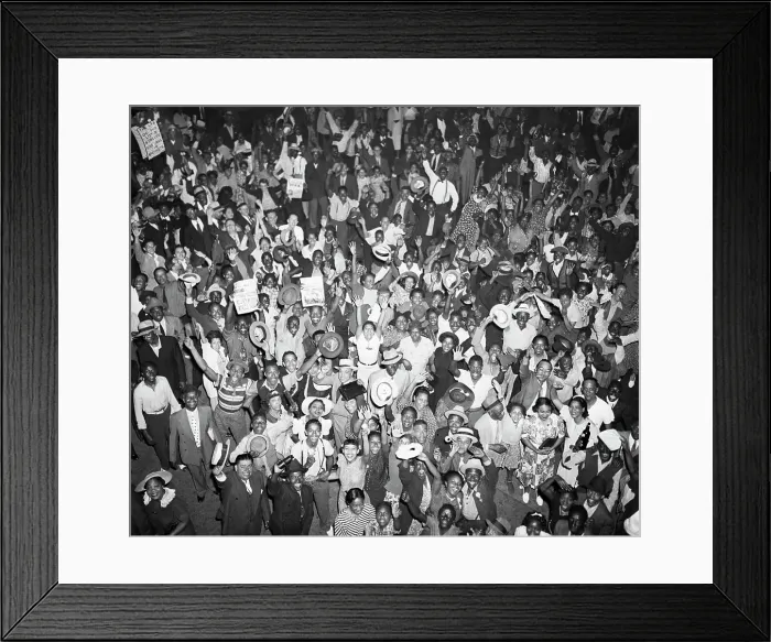 Framed Print : Harlem Celebrating Louis Victory over Schmeling Framed Print : Harlem Celebrating Louis Victory over Schmeling