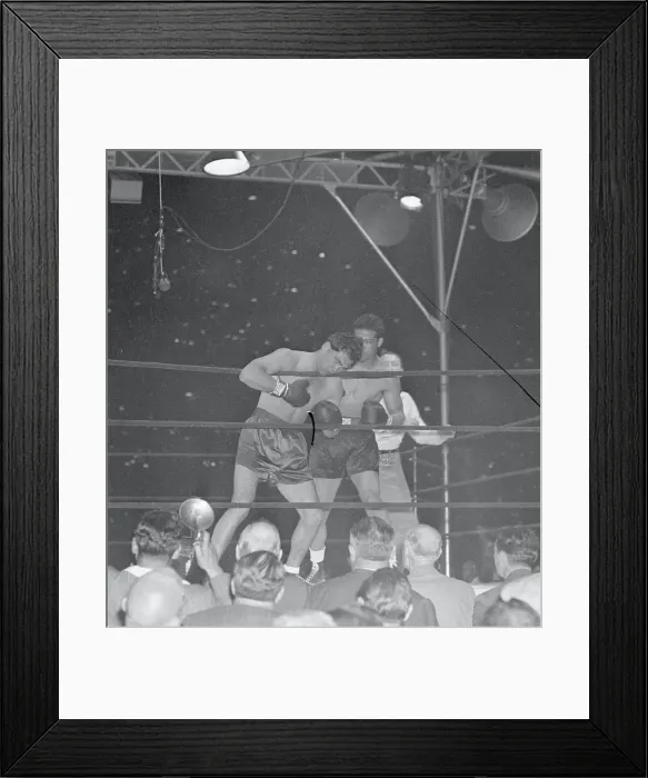 Framed Print : Louis Boxing Against Schmeling Framed Print : Louis Boxing Against Schmeling