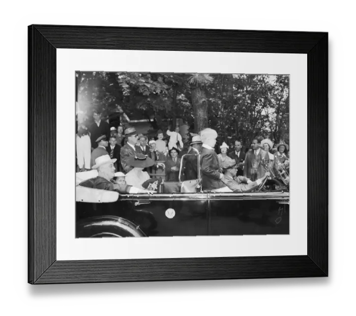 Framed Print : Arriving For Son's Marriage Framed Print : Arriving For Son's Marriage