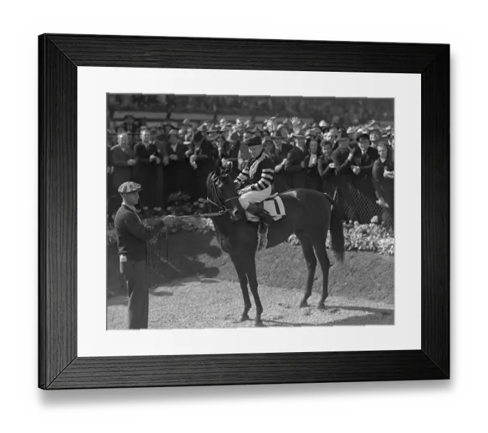 Framed Print : War Admiral and Jockey Charles Kurtsinger Framed Print : War Admiral and Jockey Charles Kurtsinger