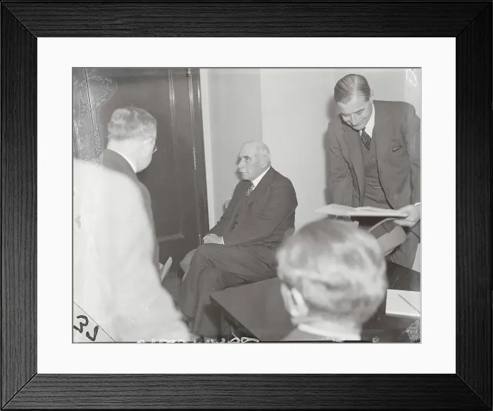 Framed Print : Financier J.P. Morgan