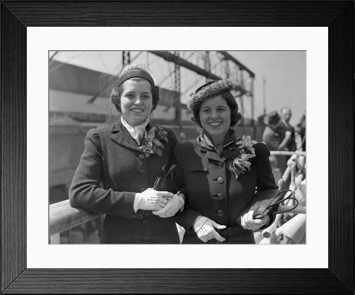 Framed Print : Miss Eunice and Rosemary Kennedy Posing Together Framed Print : Miss Eunice and Rosemary Kennedy Posing Together