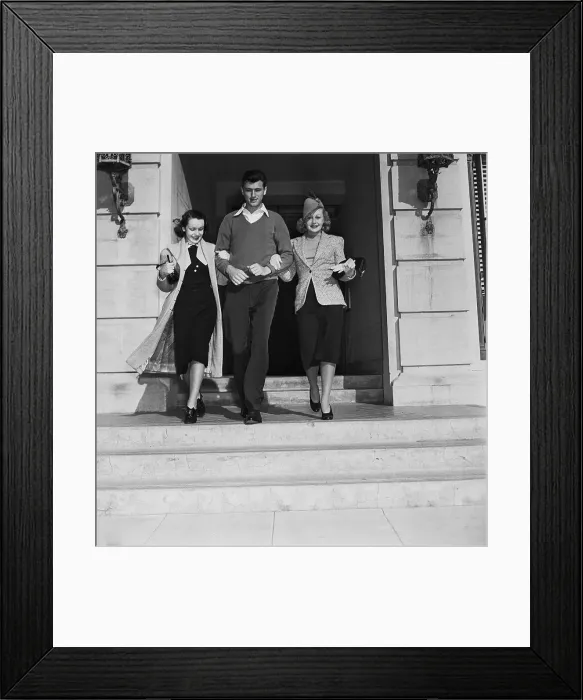 Framed Print : Basketball Player Hank Luisetti with Paramount Actresses Framed Print : Basketball Player Hank Luisetti with Paramount Actresses