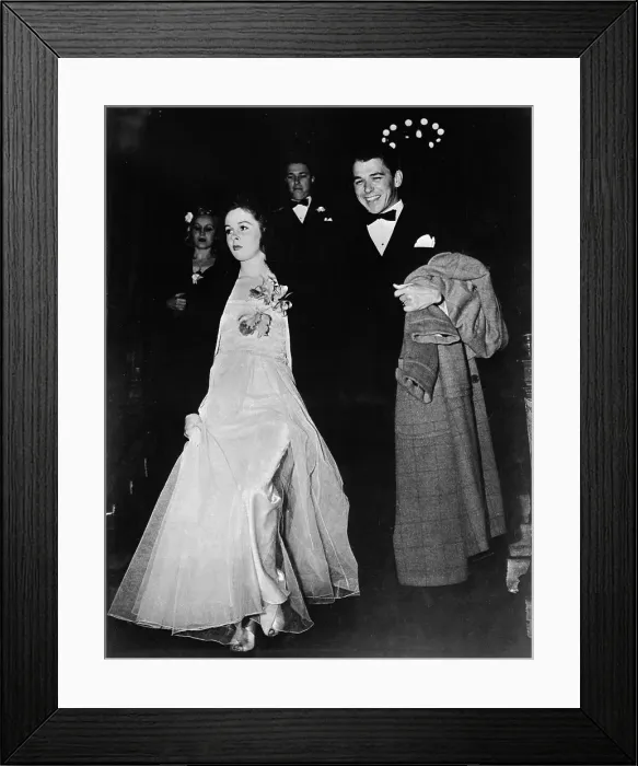Framed Print : Ronald Reagan with Susan Hayward Framed Print : Ronald Reagan with Susan Hayward