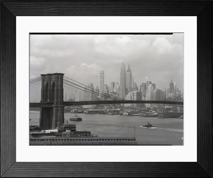 Framed Print : Manhattan Skyline And Brooklyn Bridge Framed Print : Manhattan Skyline And Brooklyn Bridge