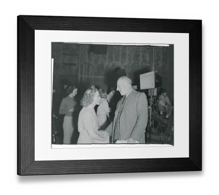 Framed Print : Cecil B. DeMille Talking With Franciska Gaal Framed Print : Cecil B. DeMille Talking With Franciska Gaal