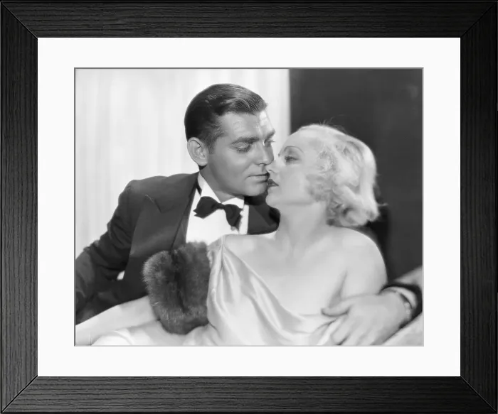 Framed Print : Clark Gable and Carole Lombard Kissing Framed Print : Clark Gable and Carole Lombard Kissing